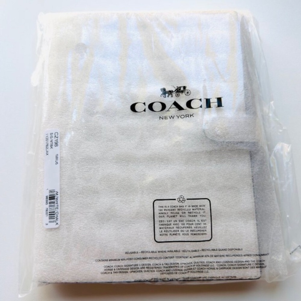 Coach Signature Leather Snap Notebook 📓 NWT/NIP - Picture 4 of 8